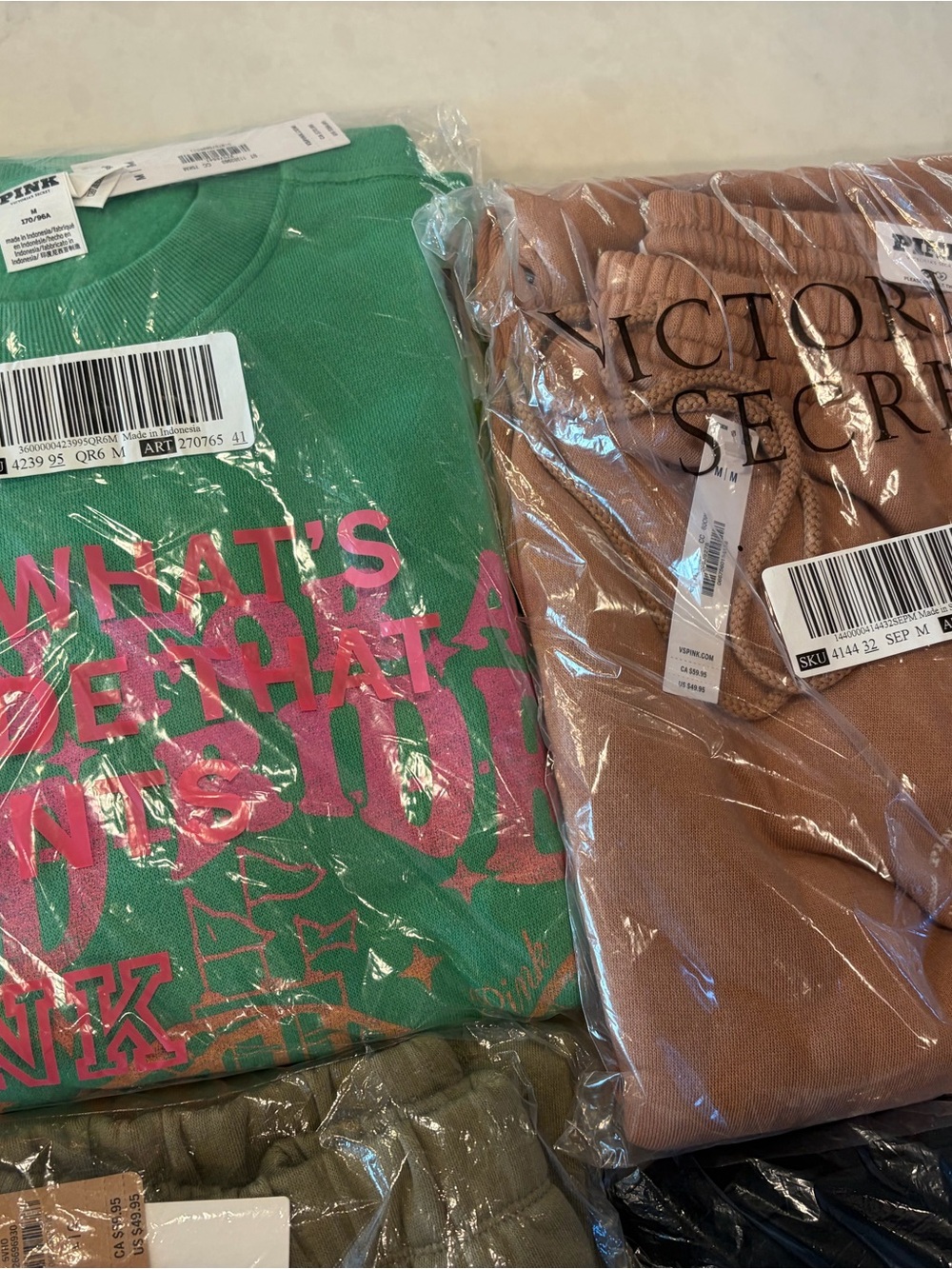 Victoria's Secret PINK 2 Sweatshirts and 3 Sweatpants & 1 Leggings NEW - Picture 4 of 6